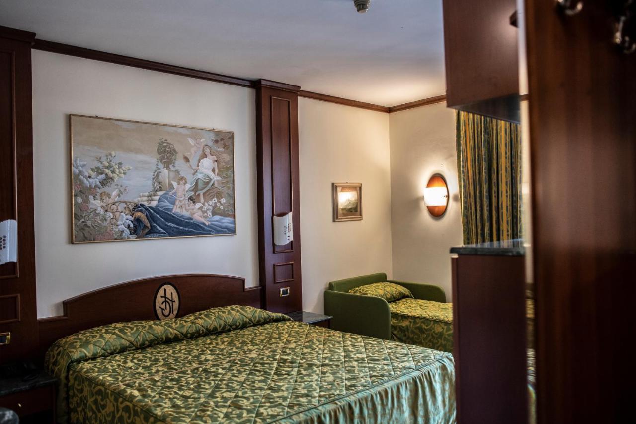 Hotel Garibaldi Milazzo Dış mekan fotoğraf